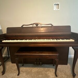 Free Wurlitzer Piano in good condition